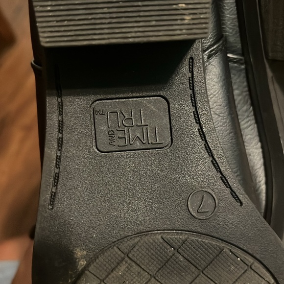 Women boots - Picture 6 of 7